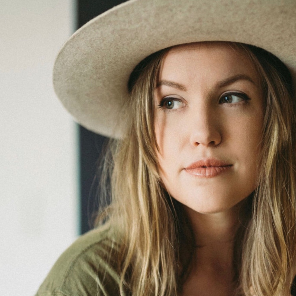 Meet your Posher, Janelle